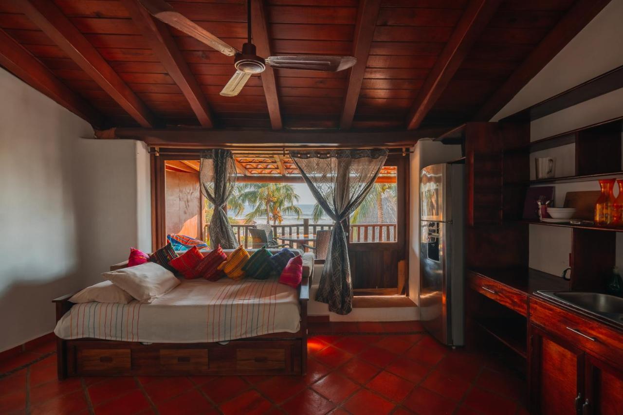 Tres Mujeres Hotel Troncones Exterior foto